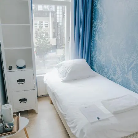 Room11 2* האג
